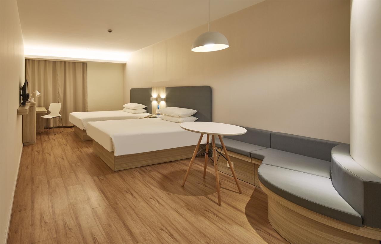 Hanting Express Changxing Island Phoenix Town Shanghai Esterno foto